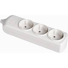 REGLETA DE ALIMENTACION 3 TOMAS SCHUKO - CON T/T LATERAL - 250V 16A - BLANCO - PARA MONTAJE (SIN CABLE)